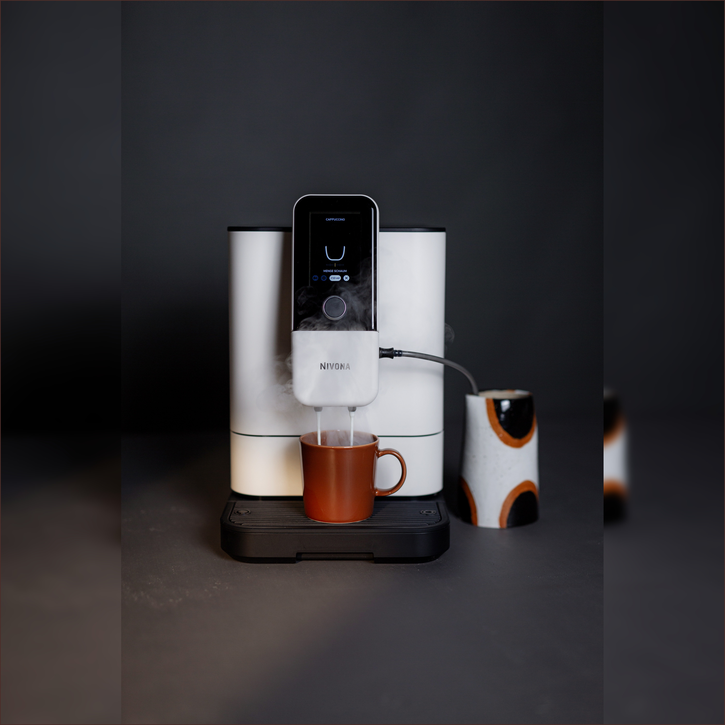 26 - 2025 12 NICR 8000 white studio web-218113